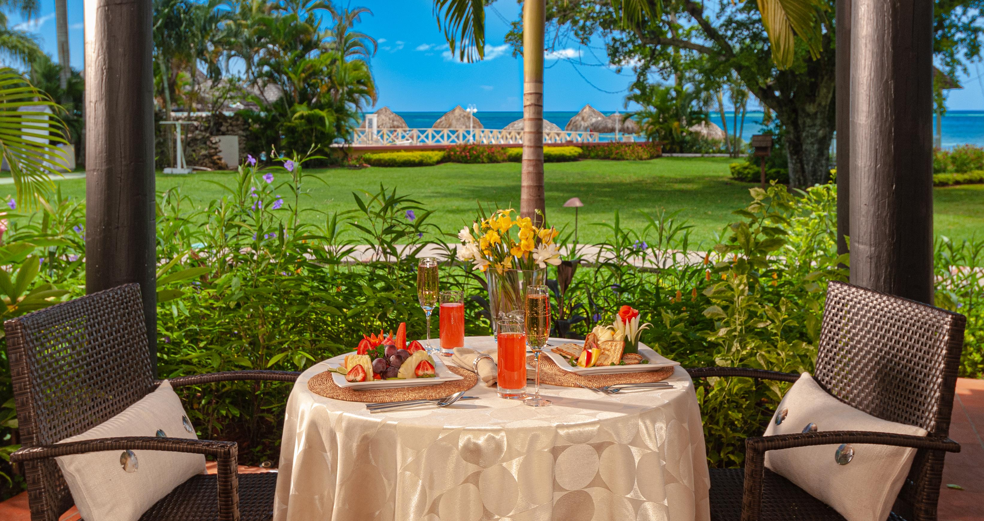 Sandals Negril (Adults Only) Hotel Exterior photo